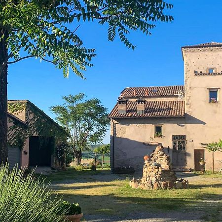 Soulful Holiday Home In Modena Wth Garden Buitenkant foto