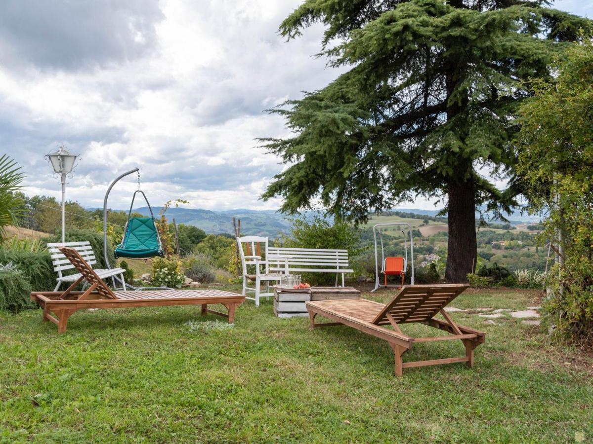 Soulful Holiday Home In Modena Wth Garden Buitenkant foto