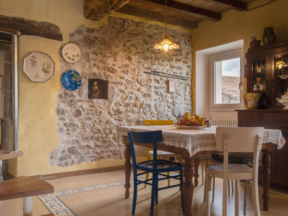 Soulful Holiday Home In Modena Wth Garden Buitenkant foto