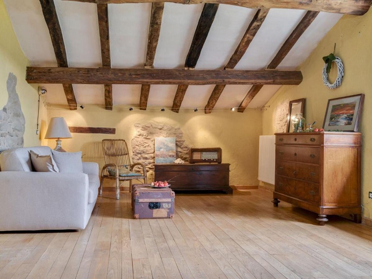 Soulful Holiday Home In Modena Wth Garden Buitenkant foto