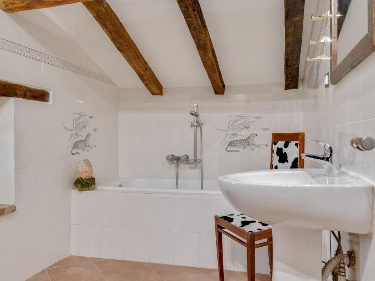Soulful Holiday Home In Modena Wth Garden Buitenkant foto