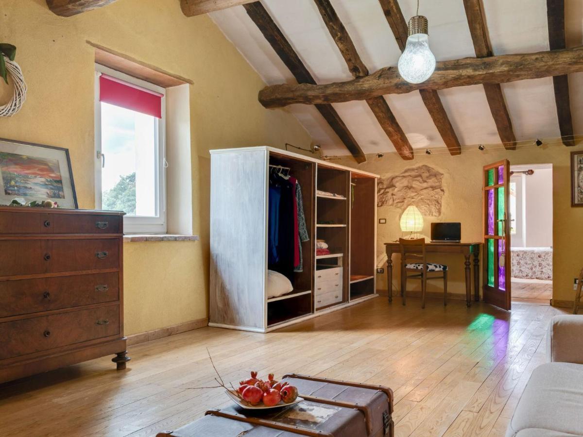 Soulful Holiday Home In Modena Wth Garden Kamer foto