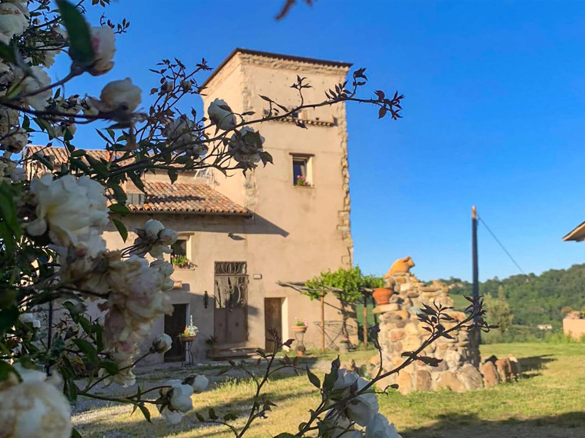 Soulful Holiday Home In Modena Wth Garden Buitenkant foto